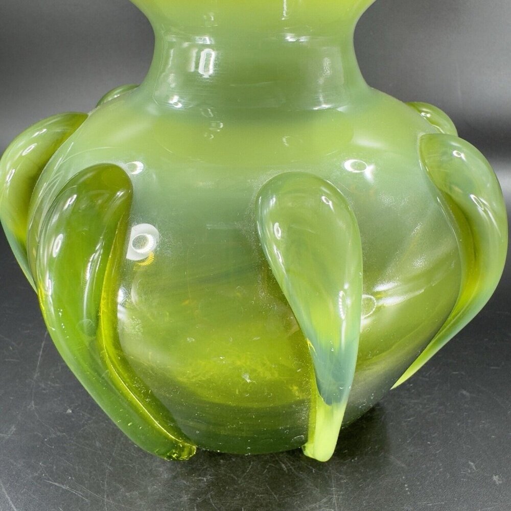 Antique Bohemian Hand Blown Green Opalescent Applied Glass Vase Vessel‎ Vintage - Picture 14 of 16